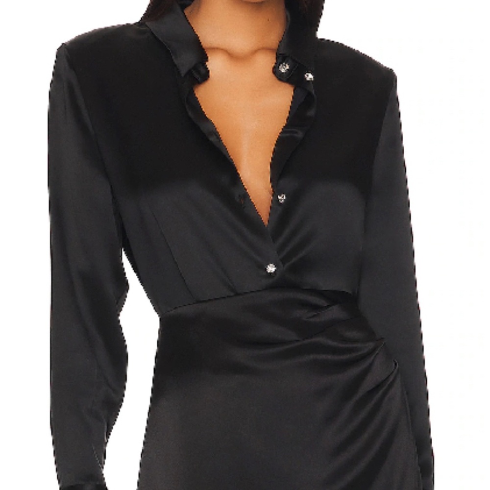 NONChalant TEGAN BLOUSE IN BLACK